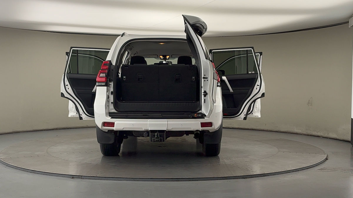 Used Toyota Land Cruiser 2022 for sale - 77521793: Photo 61