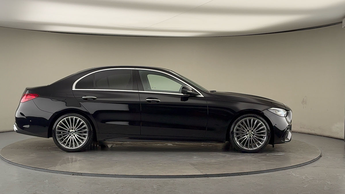 Used Mercedes-Benz C Class 2024 for sale - 76974109: Photo 16