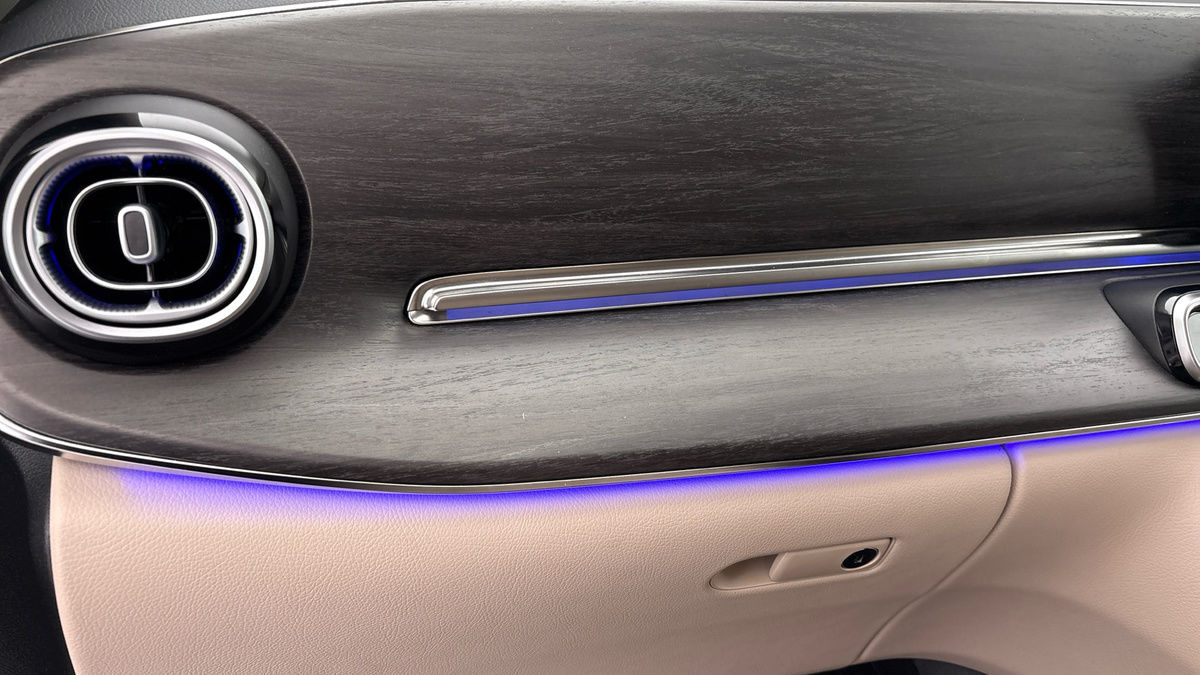 Used Mercedes-Benz V-Class 2025 for sale - 78111605: Photo 25