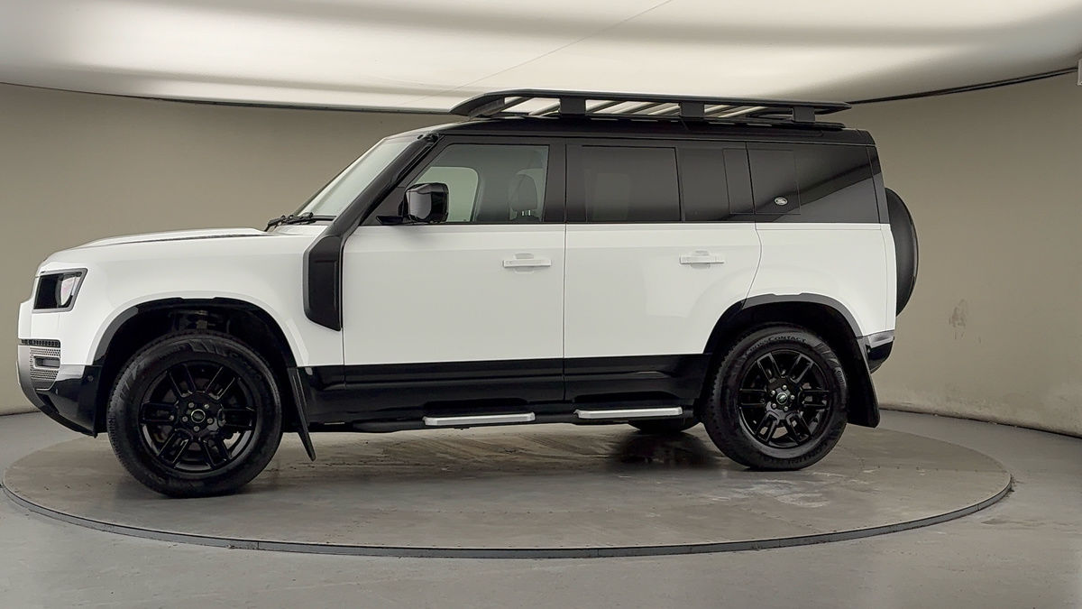 Used Land Rover Defender 110 2024 for sale - 77395046: Photo 29