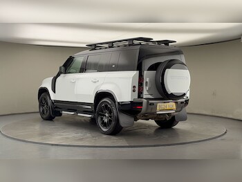 Used Land Rover Defender 110 2023 for sale - 77395046: Photo