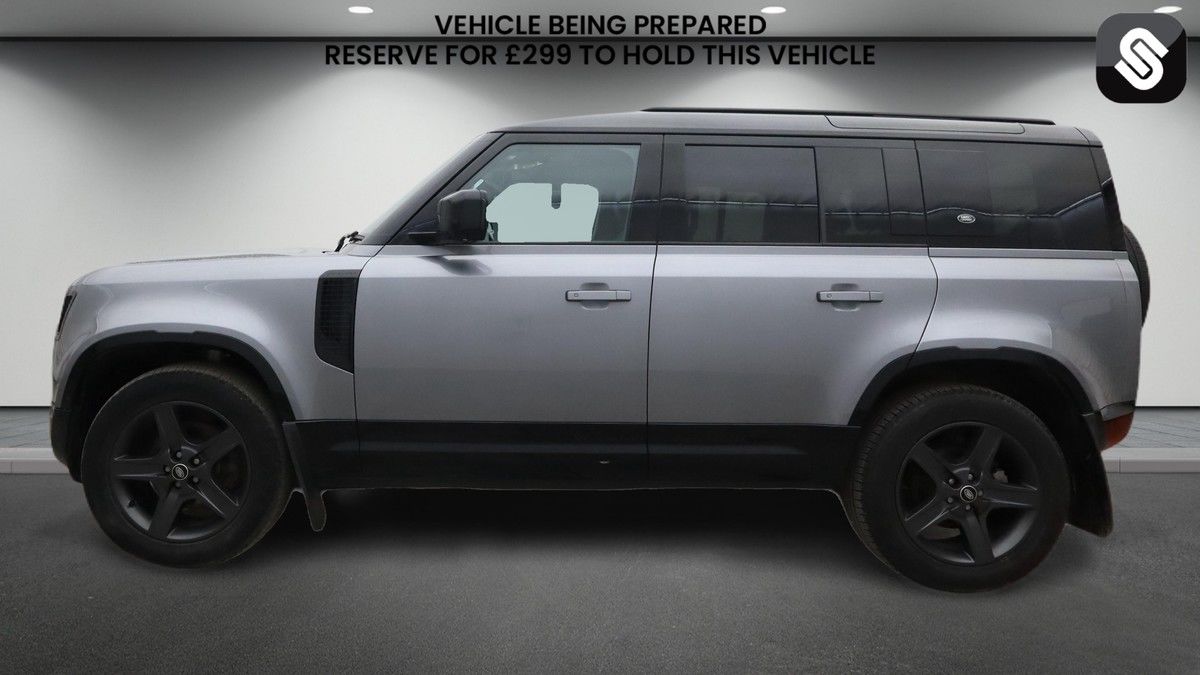 Used Land Rover Defender 2023 for sale - 78182403: Photo 6