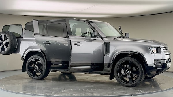 Used Land Rover Defender 110 2024 for sale - 75833395: Photo 55