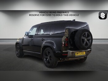 Used Land Rover Defender 110 2023 for sale - 78781743: Photo