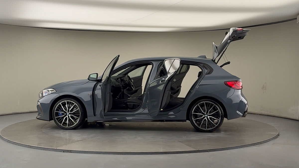 Used BMW 1 Series 2020 for sale - 76784685: Photo 46