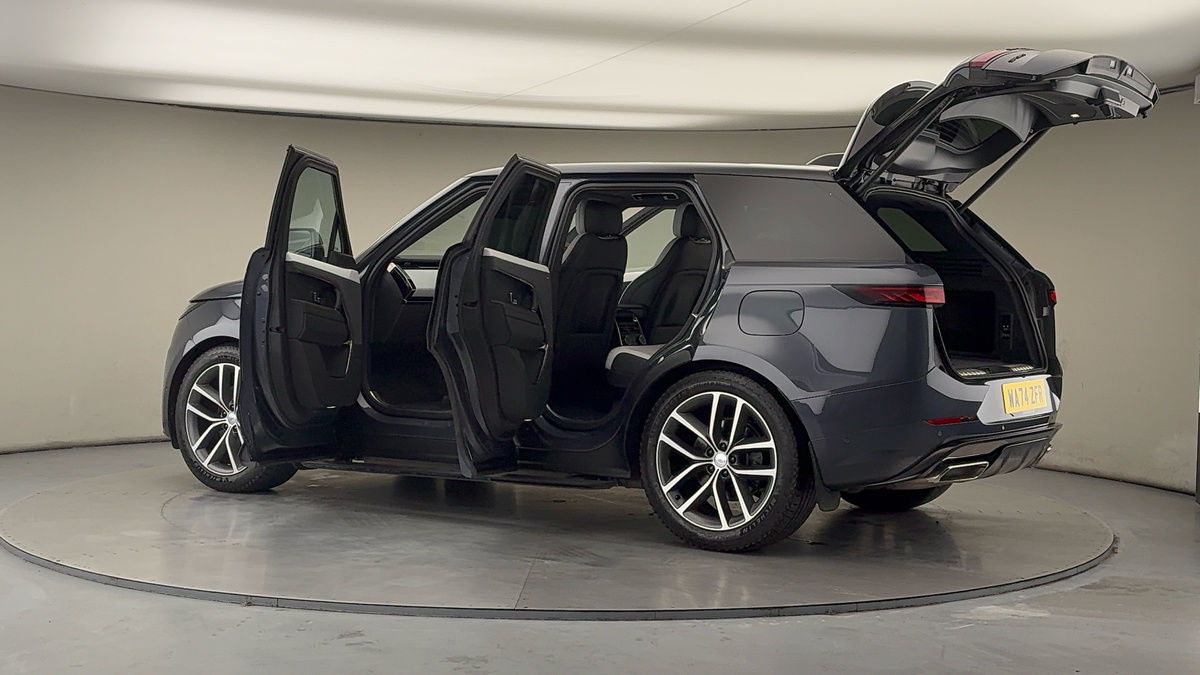 Used Land Rover Range Rover Sport 2024 for sale - 77154142: Photo 45