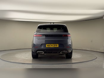 Used Land Rover Range Rover Sport 2024 for sale - 77154142: Photo