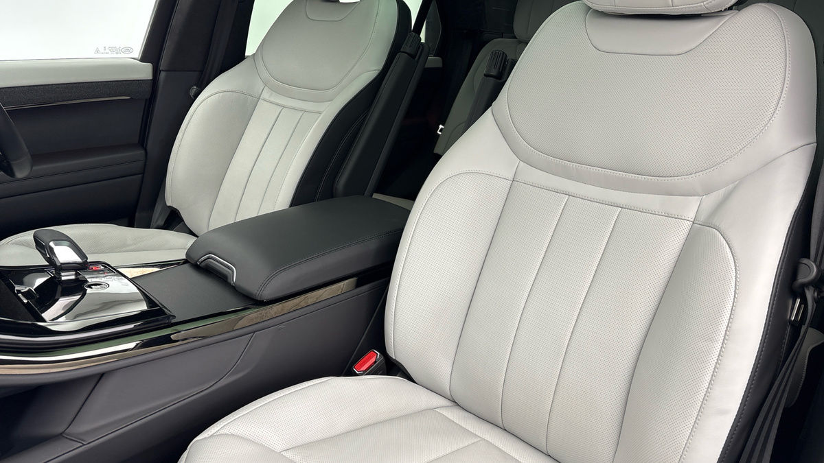 Used Land Rover Range Rover Sport 2024 for sale - 77154142: Photo 7