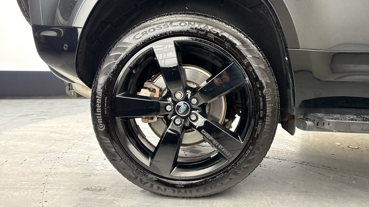 Used Land Rover Defender 2024 for sale - 77937576: Photo 10