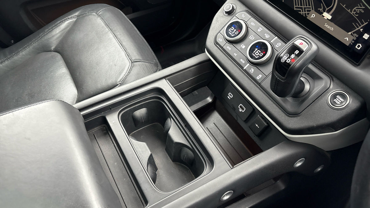 Used Land Rover Defender 2024 for sale - 77937576: Photo 18