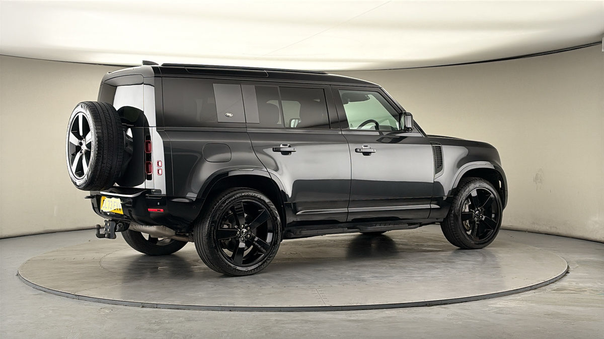 Used Land Rover Defender 2024 for sale - 77937576: Photo 39