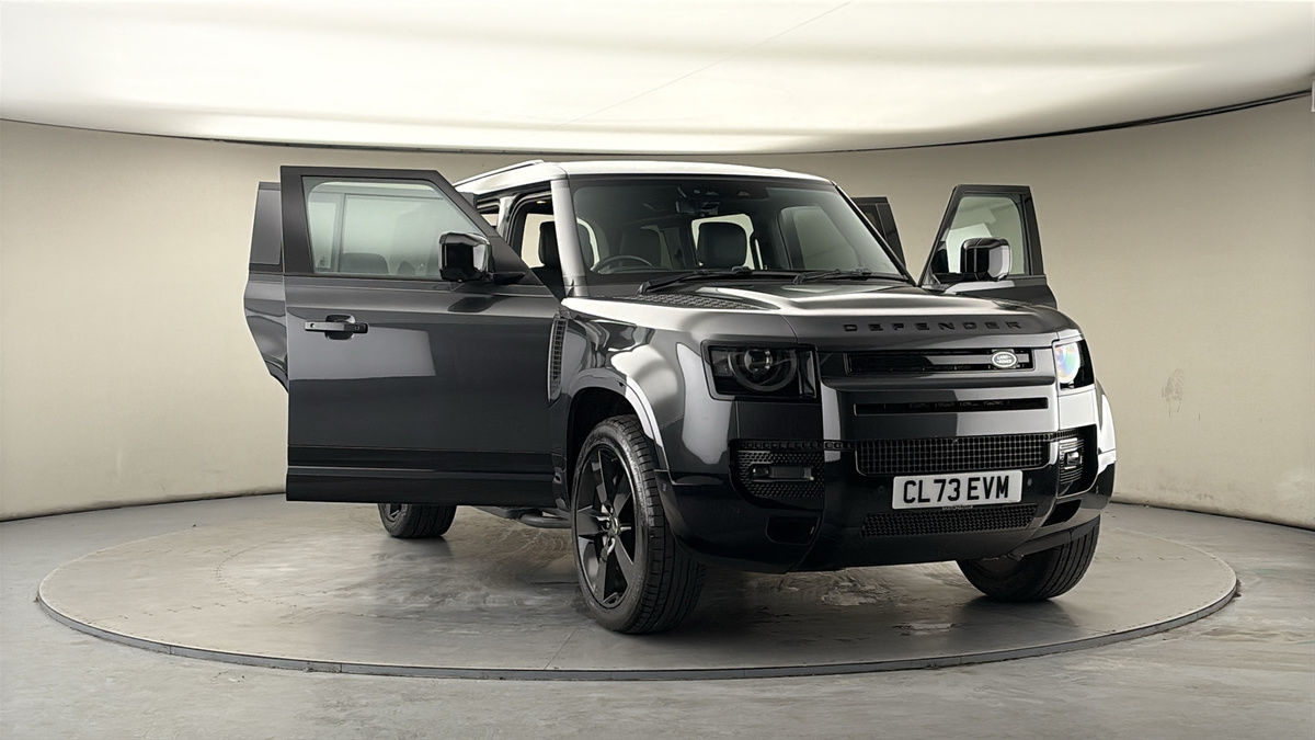 Used Land Rover Defender 2024 for sale - 77937576: Photo 53
