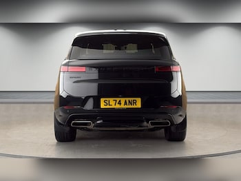 Used Land Rover Range Rover Sport 2024 for sale - 78632782: Photo
