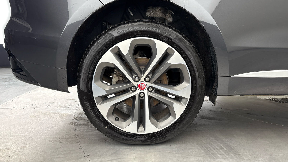 Used Jaguar F-Pace 2022 for sale - 76536434: Photo 10