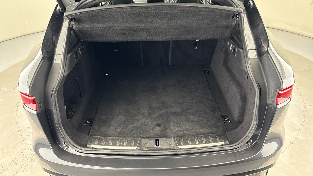 Used Jaguar F-Pace 2022 for sale - 76536434: Photo 11