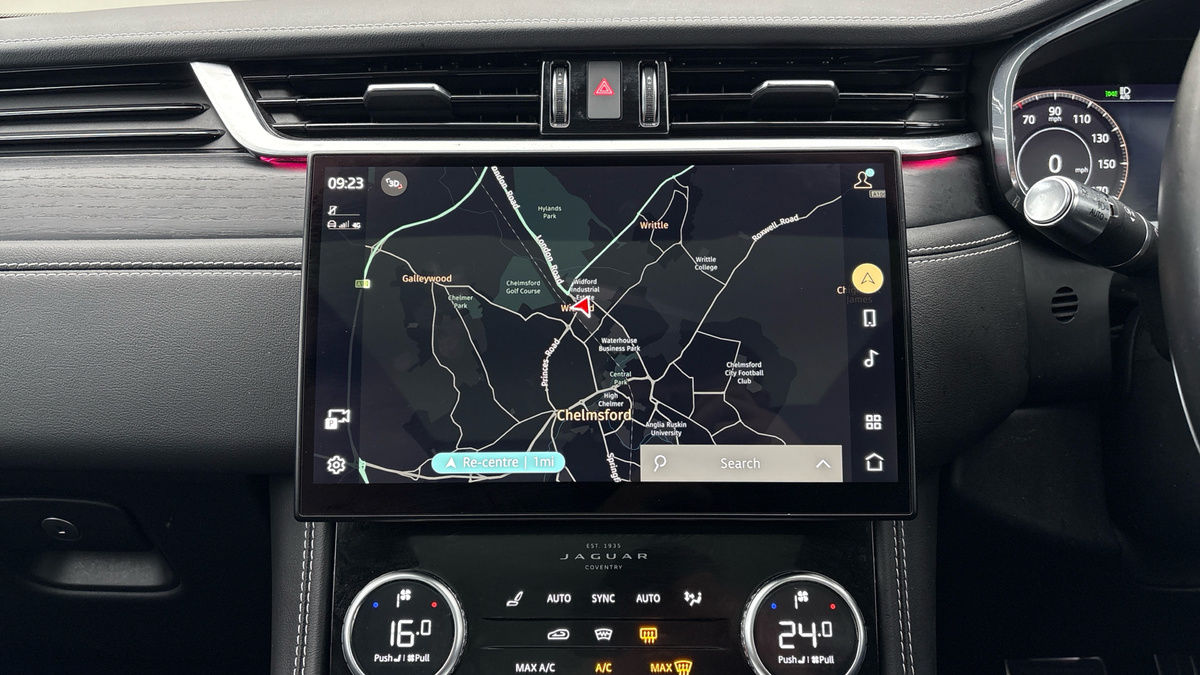 Used Jaguar F-Pace 2022 for sale - 76536434: Photo 17