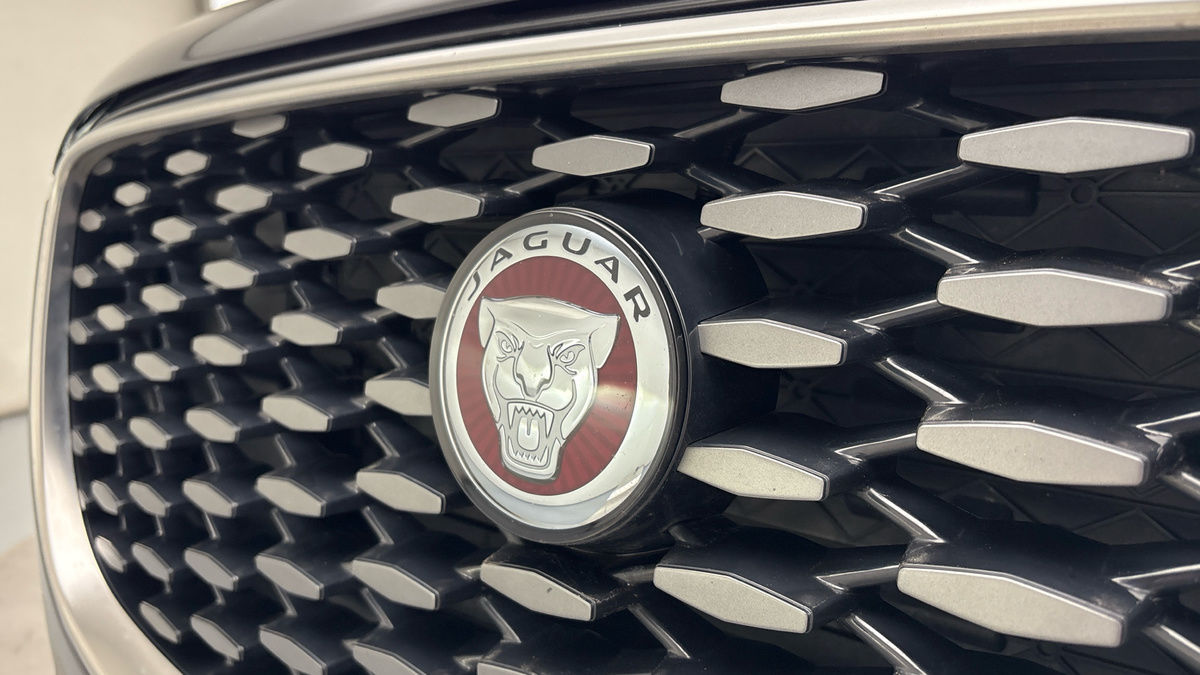 Used Jaguar F-Pace 2022 for sale - 76536434: Photo 24