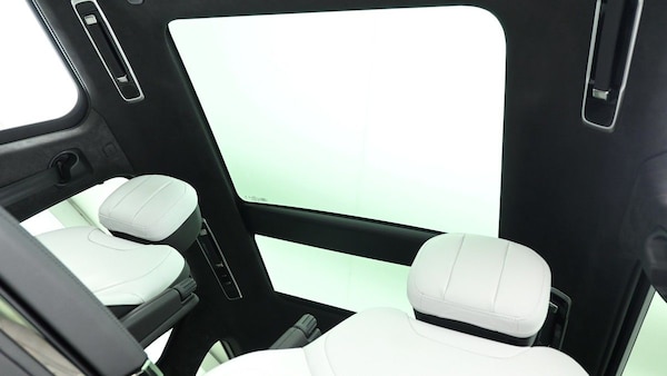 Used Land Rover Range Rover Sport 2023 for sale - 75057399: Photo 2