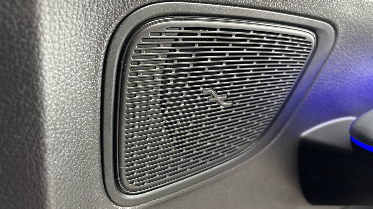 Used Mercedes-Benz GLC 2024 for sale - 76863667: Photo 25