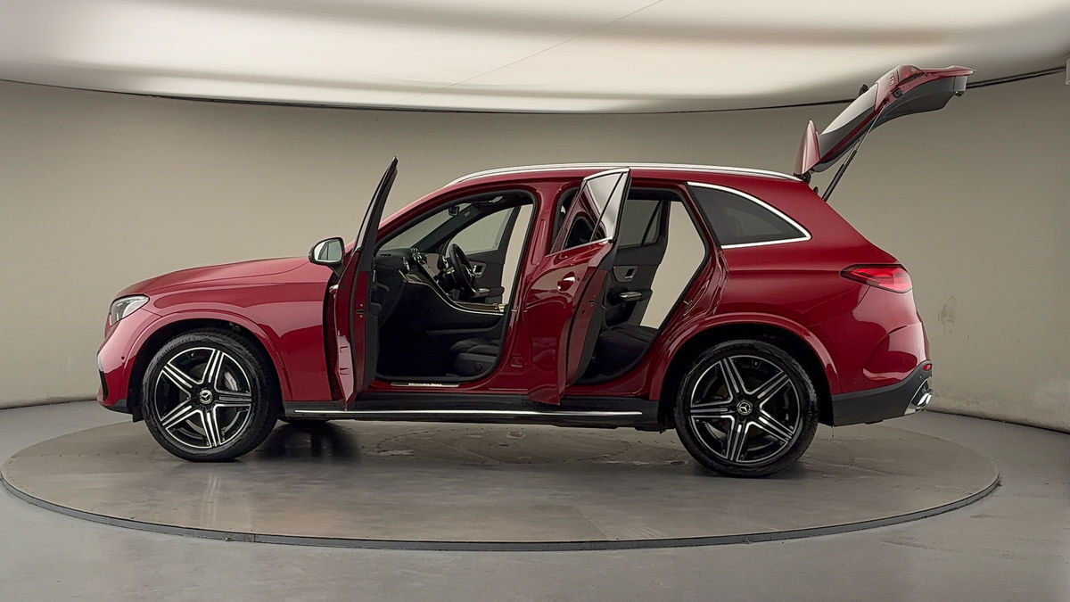 Used Mercedes-Benz GLC 2024 for sale - 76863667: Photo 47