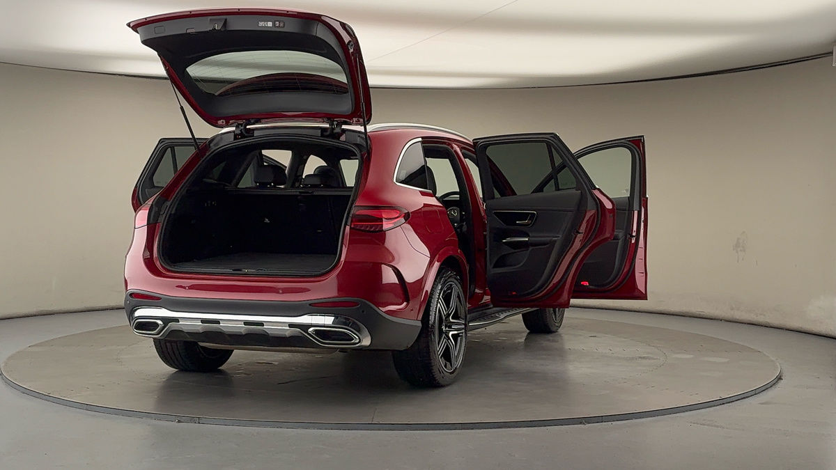 Used Mercedes-Benz GLC 2024 for sale - 76863667: Photo 60