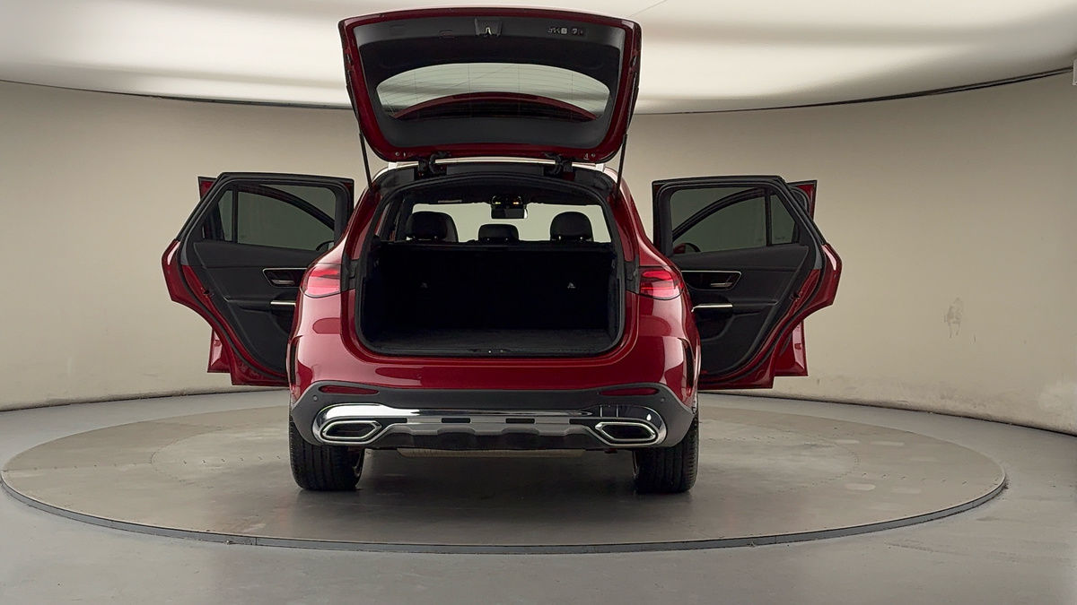 Used Mercedes-Benz GLC 2024 for sale - 76863667: Photo 61