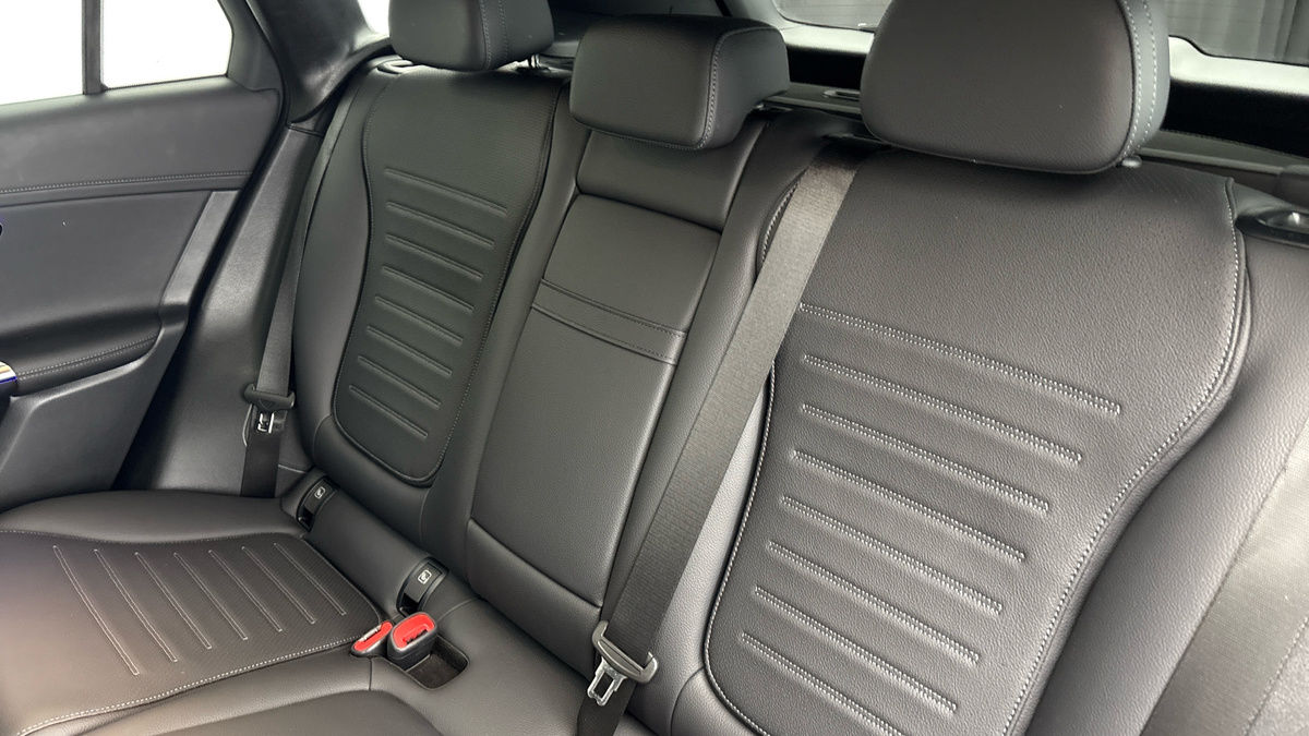 Used Mercedes-Benz GLC 2024 for sale - 76863667: Photo 8