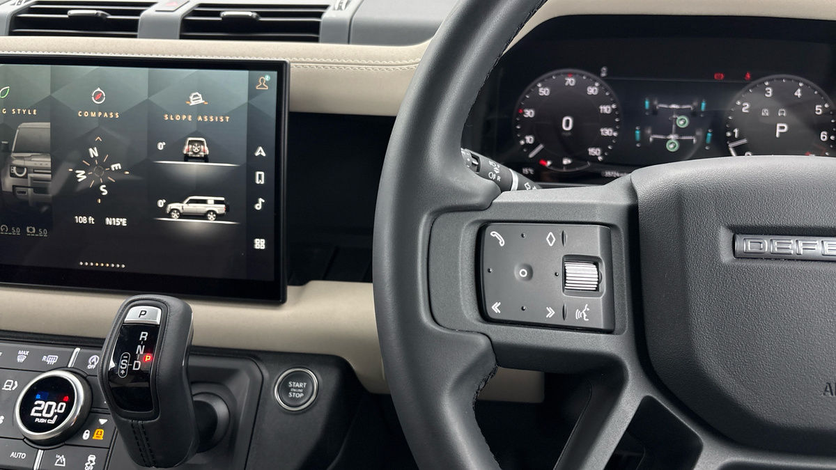 Used Land Rover Defender 130 2023 for sale - 76069397: Photo 13