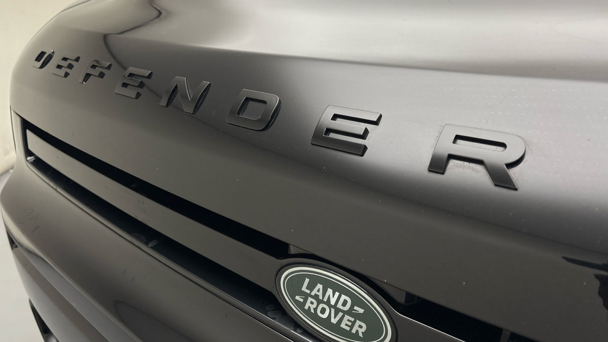 Used Land Rover Defender 130 2023 for sale - 76069397: Photo 24