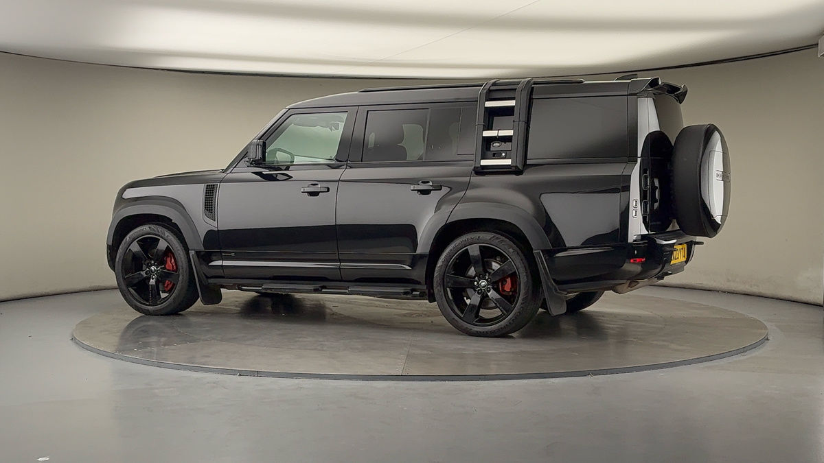 Used Land Rover Defender 130 2023 for sale - 76069397: Photo 29