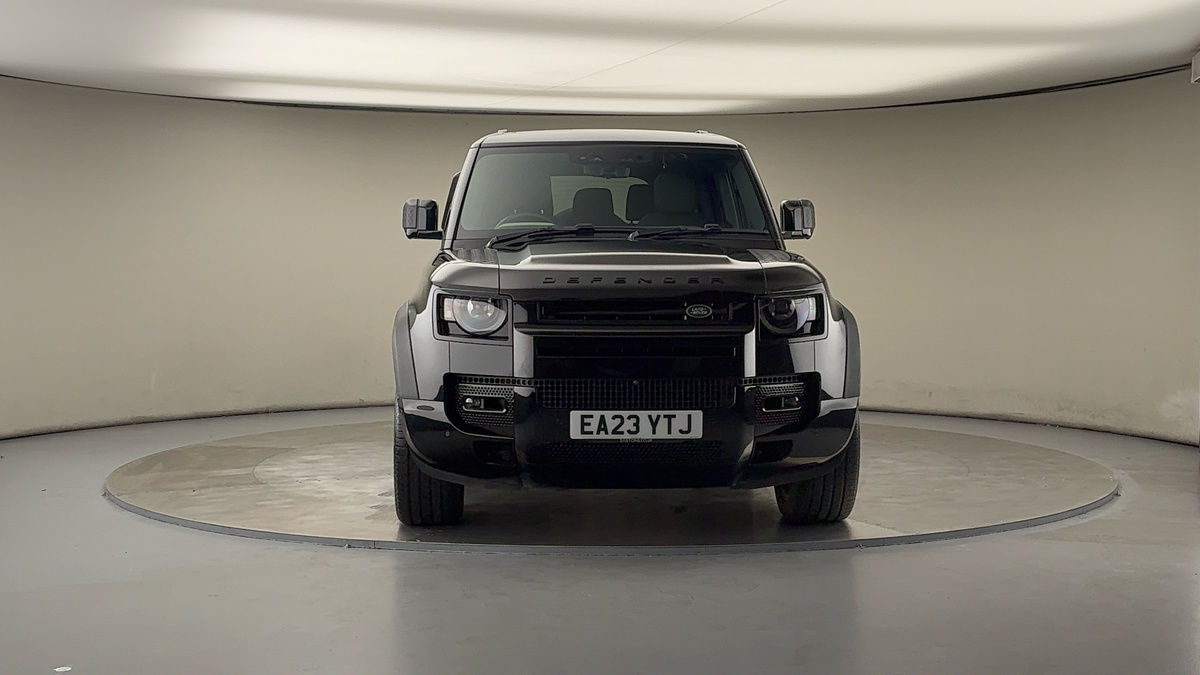 Used Land Rover Defender 130 2023 for sale - 76069397: Photo 35