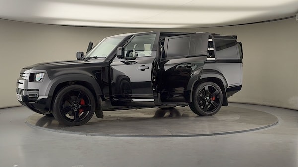 Used Land Rover Defender 130 2023 for sale - 76069397: Photo 51