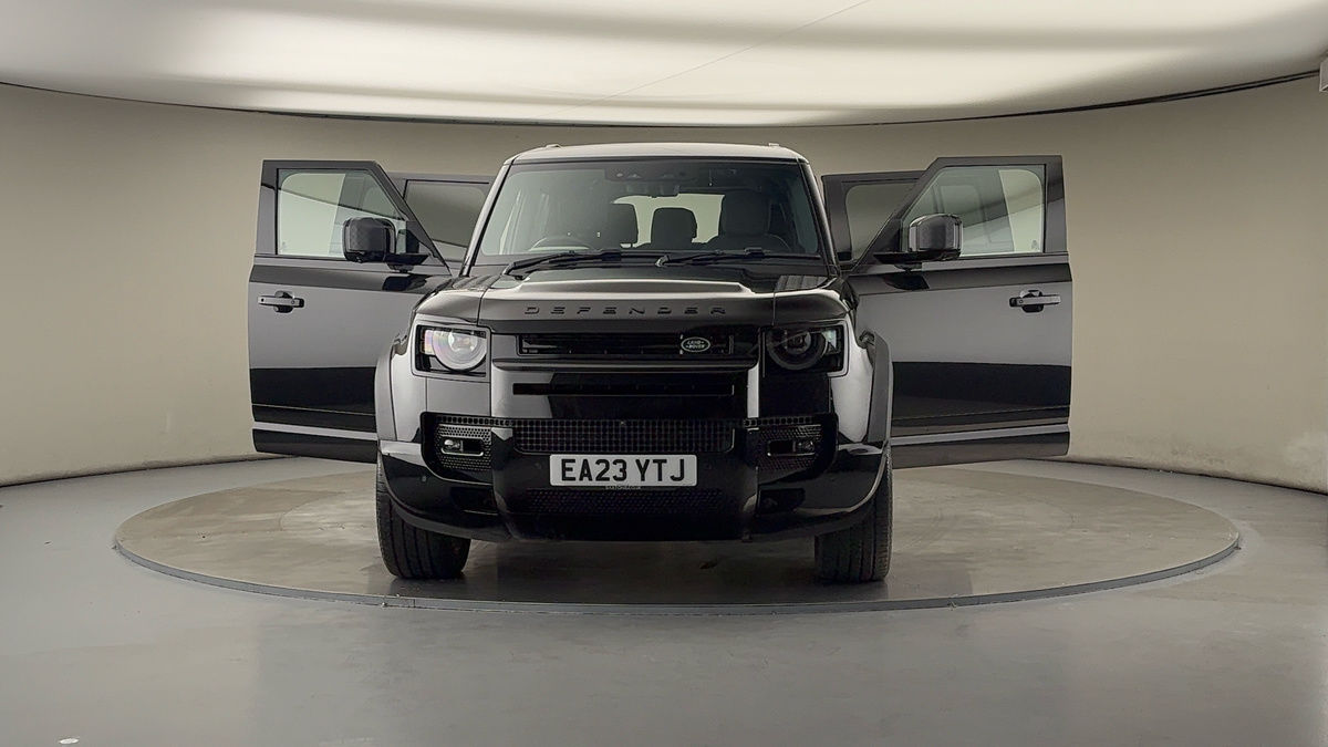 Used Land Rover Defender 130 2023 for sale - 76069397: Photo 54