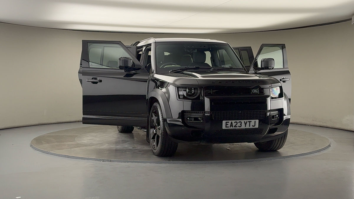 Used Land Rover Defender 130 2023 for sale - 76069397: Photo 55