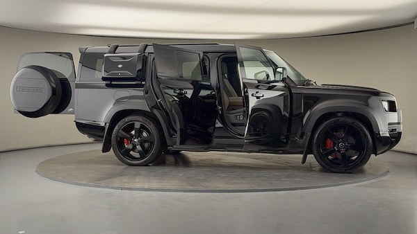 Used Land Rover Defender 130 2023 for sale - 76069397: Photo 58