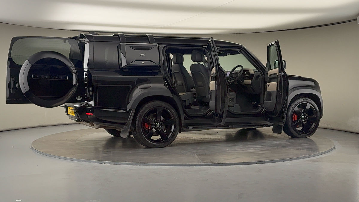 Used Land Rover Defender 130 2023 for sale - 76069397: Photo 60