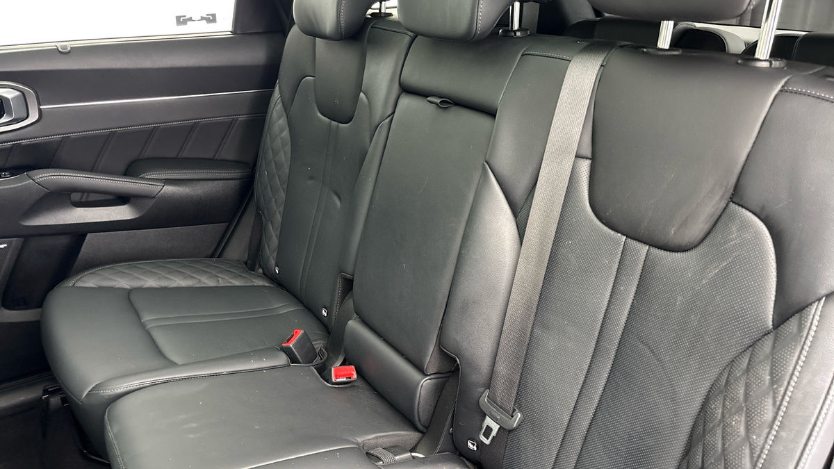 Used Kia Sorento 2023 for sale - 75999275: Photo 8