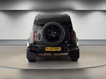 Used Land Rover Defender 110 2022 for sale - 78703005: Photo