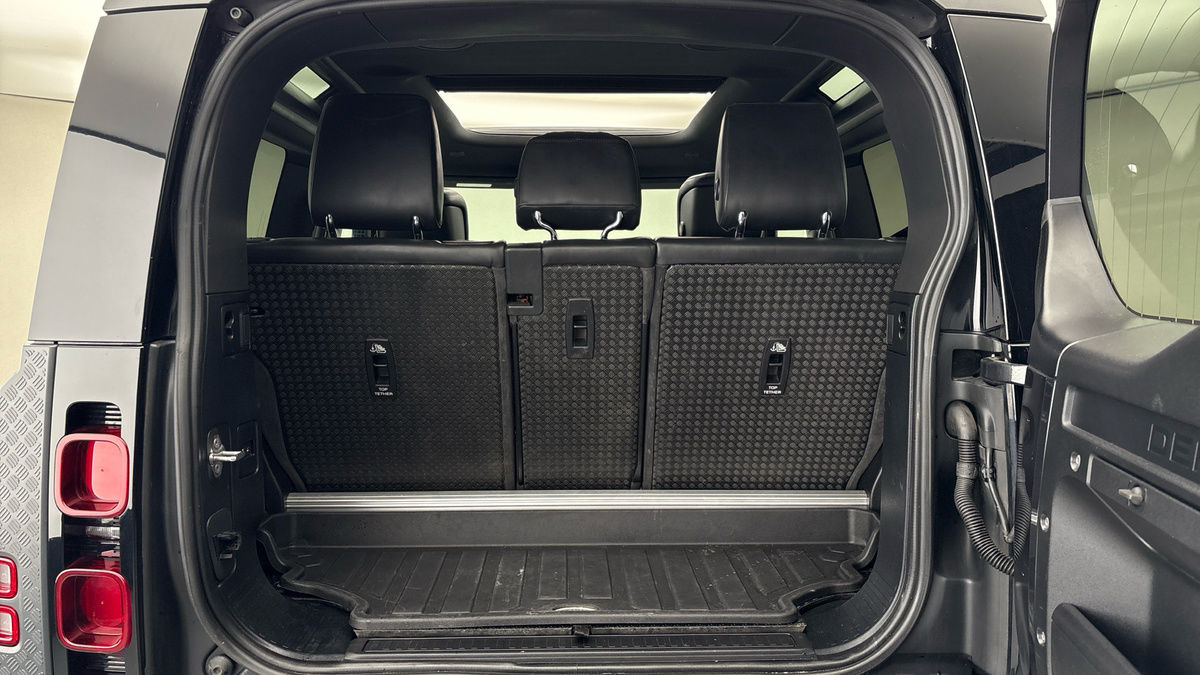 Used Land Rover Defender 90 2021 for sale - 77437958: Photo 11