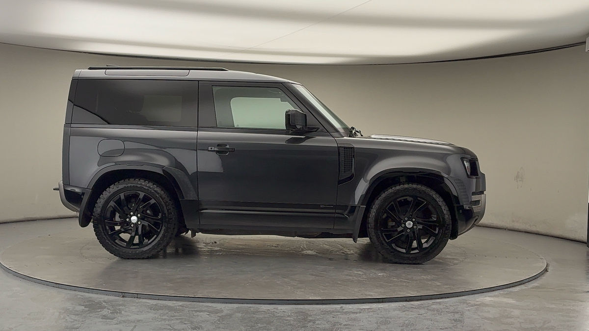 Used Land Rover Defender 90 2021 for sale - 77437958: Photo 16