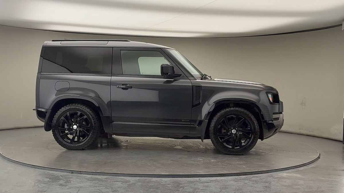 Used Land Rover Defender 90 2021 for sale - 77437958: Photo 36