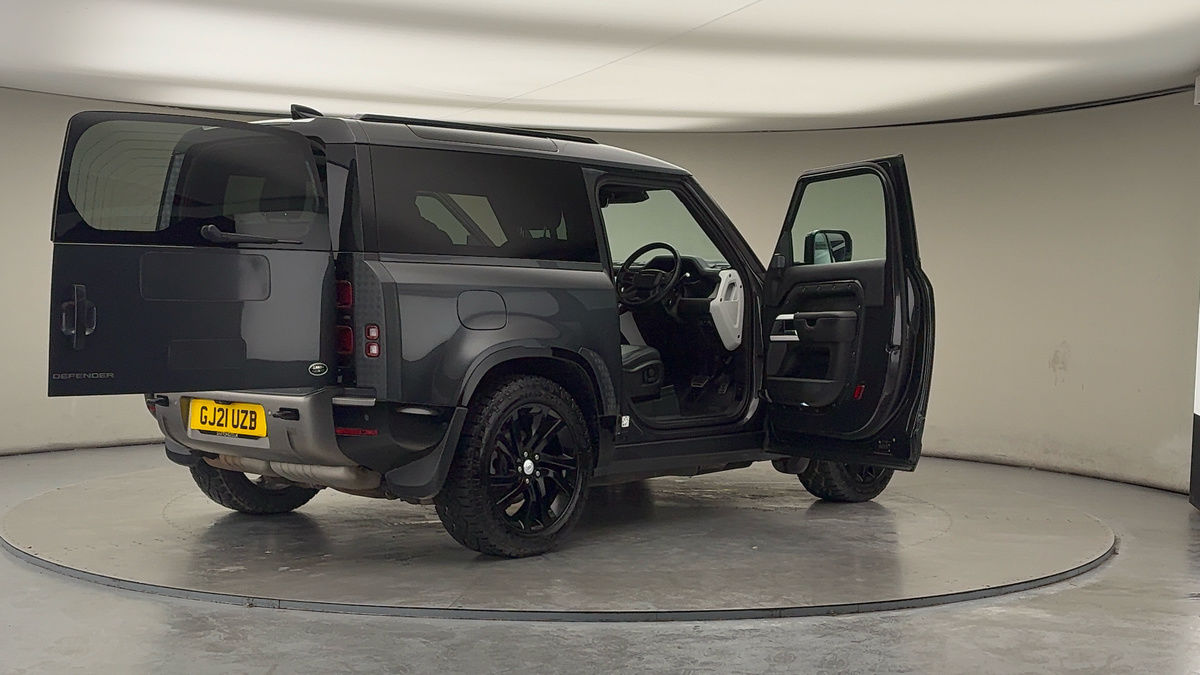 Used Land Rover Defender 90 2021 for sale - 77437958: Photo 58