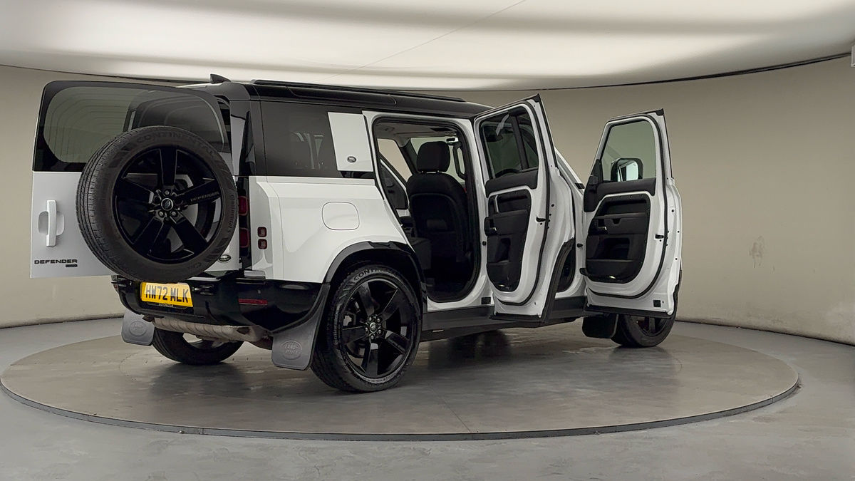 Used Land Rover Defender 110 2023 for sale - 76280767: Photo 58