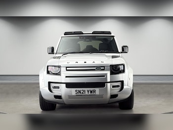 Used Land Rover Defender 110 2021 for sale - 78331555: Photo