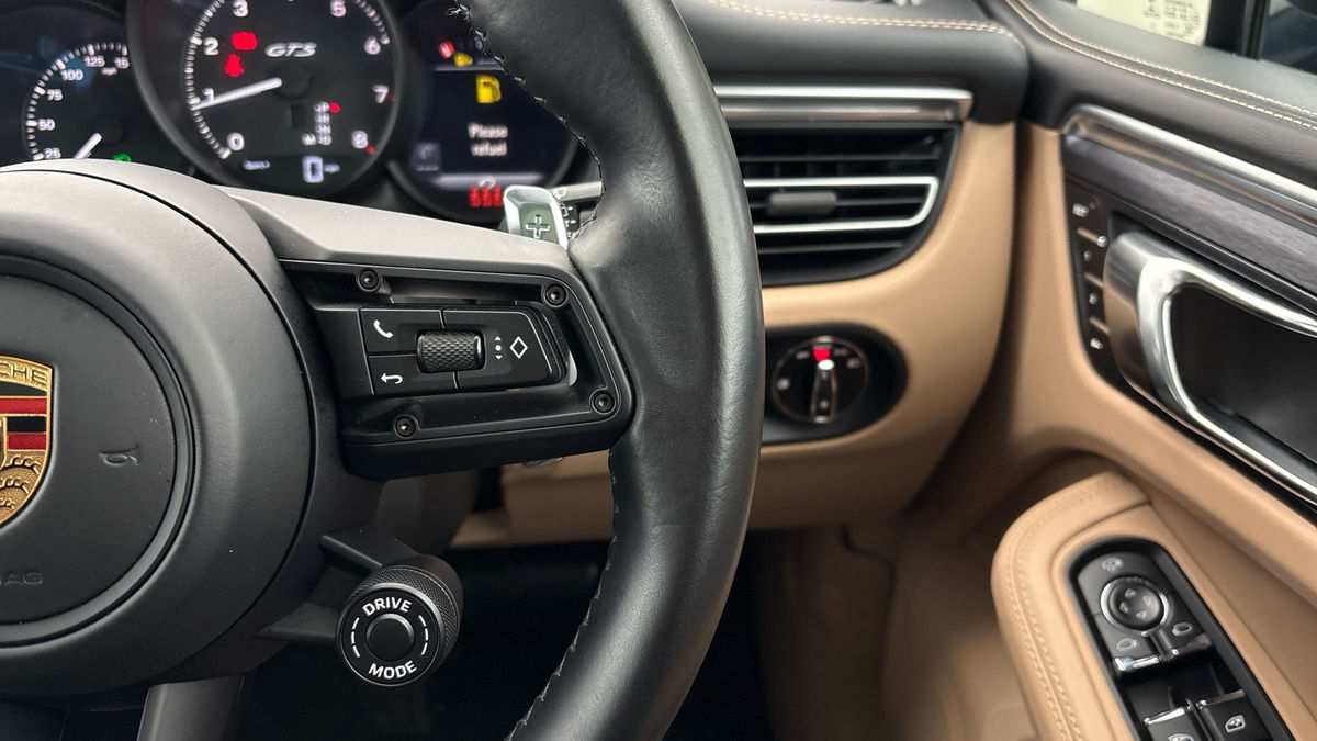 Used Porsche Macan 2022 for sale - 78213228: Photo 14