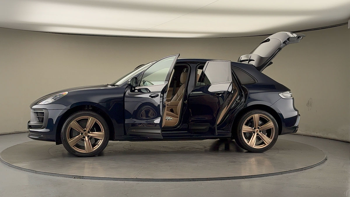 Used Porsche Macan 2022 for sale - 78213228: Photo 50