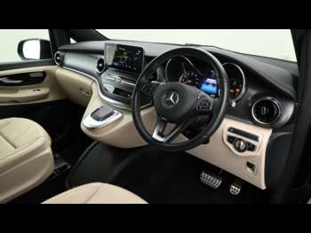 Used Mercedes-Benz V-Class 2023 for sale - 74834325: Photo
