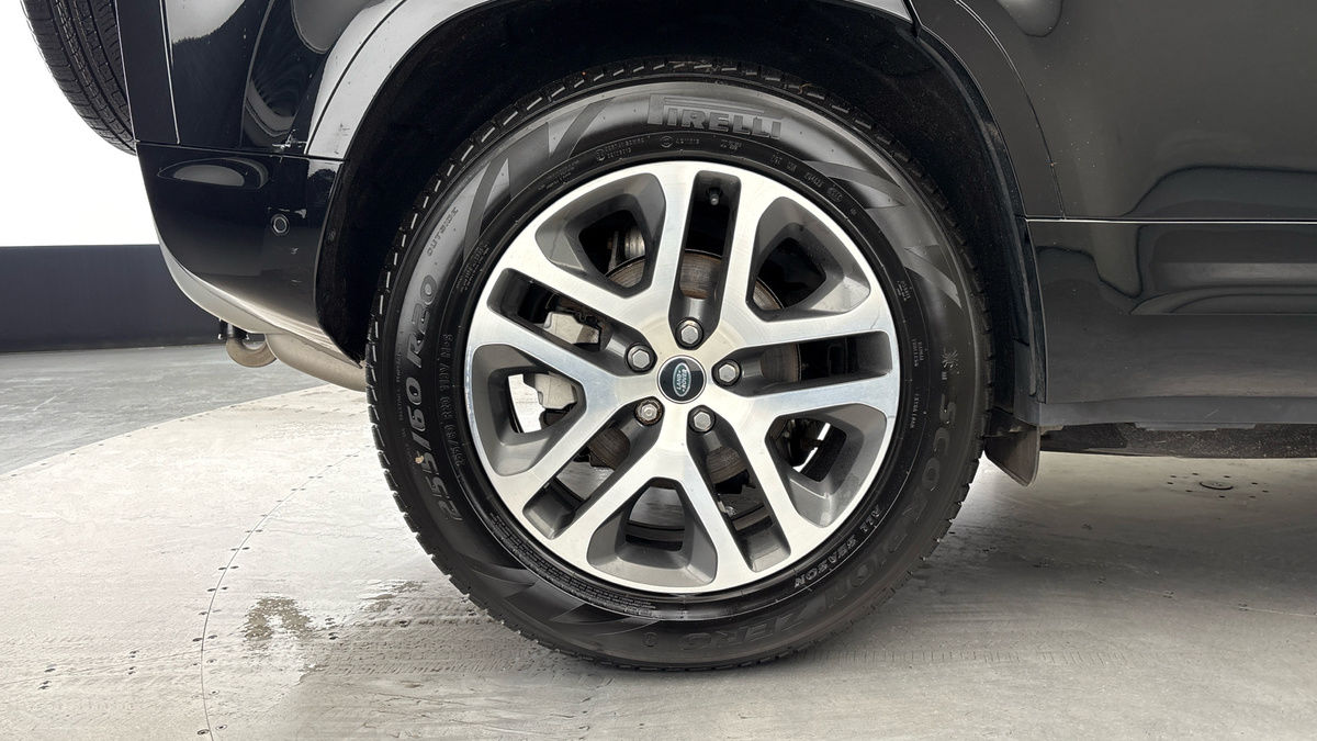 Used Land Rover Defender 110 2023 for sale - 76962982: Photo 10