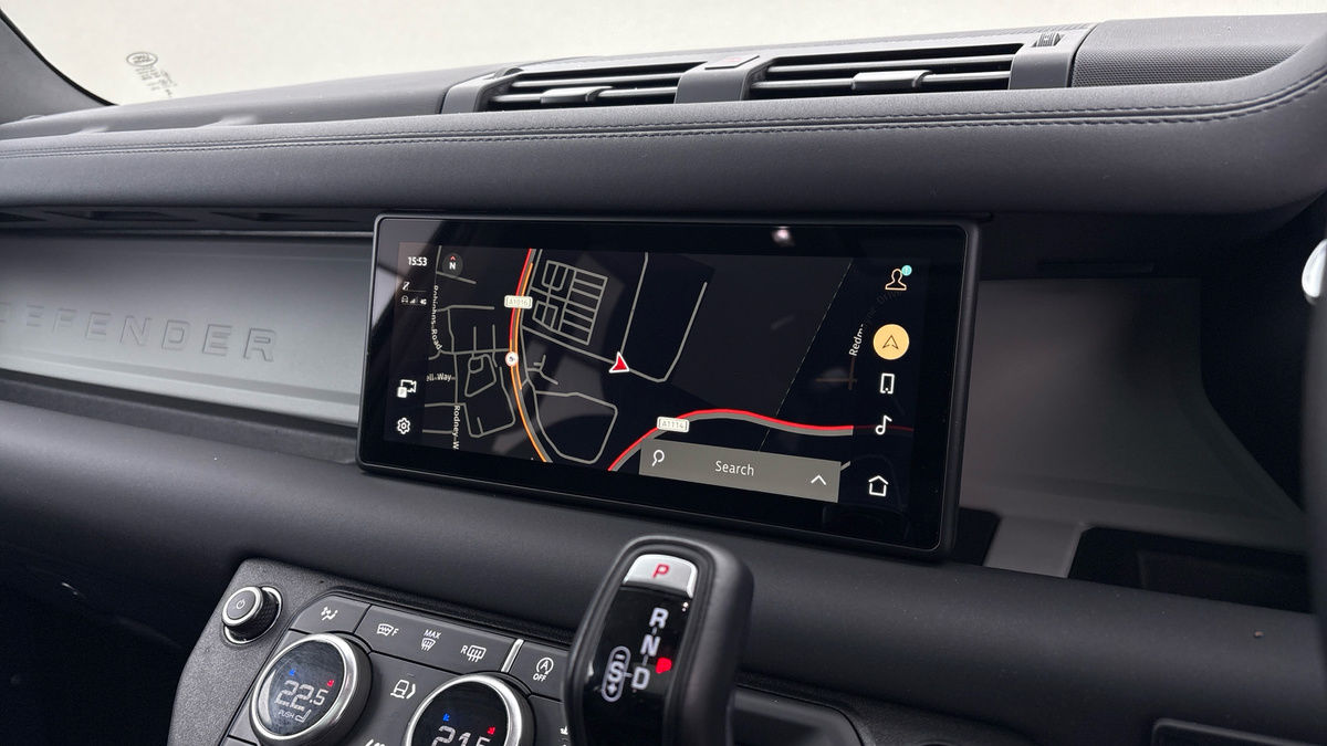 Used Land Rover Defender 110 2023 for sale - 76962982: Photo 17