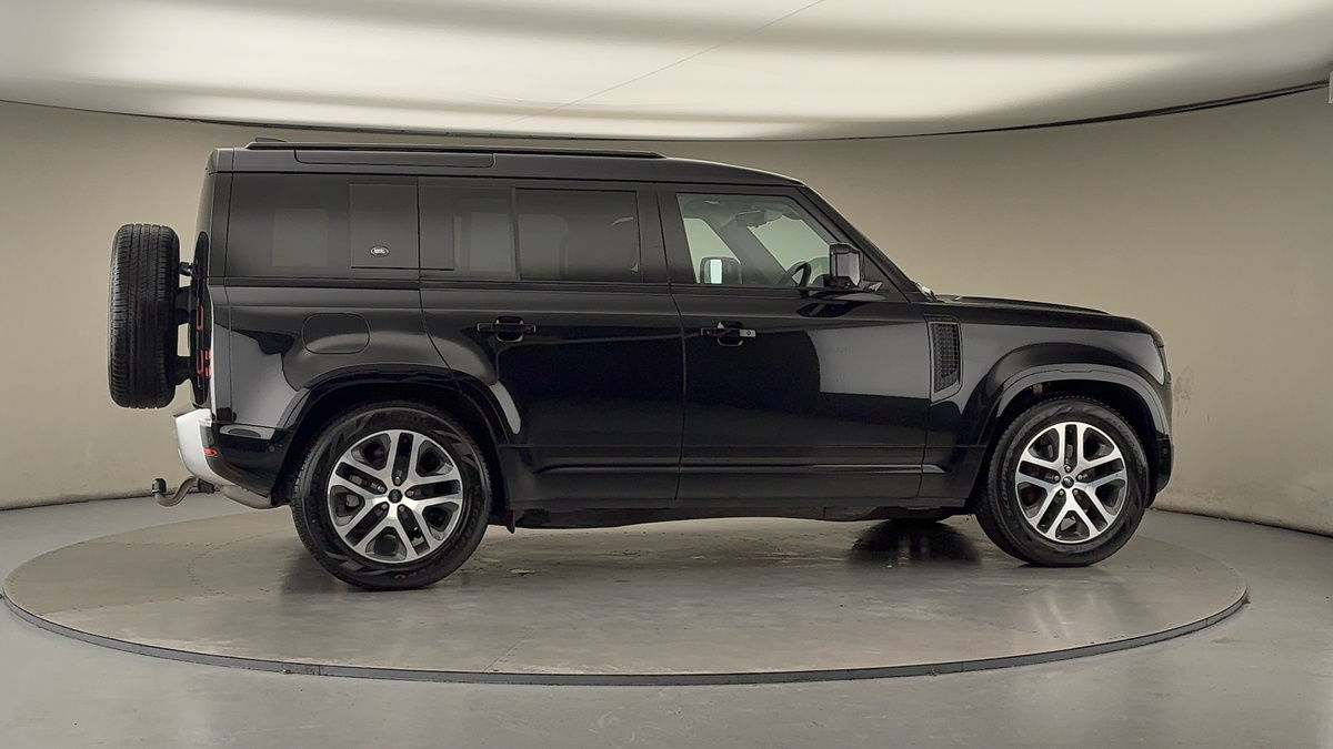 Used Land Rover Defender 110 2023 for sale - 76962982: Photo 38